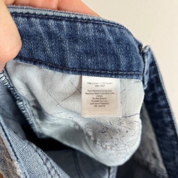 Vineyard Vines Womens Jeans Size 00 Straight Crop Raw Hem Distressed Medium Wash - Picture 5 of 5